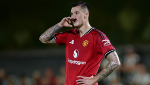 เบนจามิน เซสโก้ กองหน้า ยังได้รับความเชื่อมั่นจาก แมนยู แม้มีคำวิจารณ์