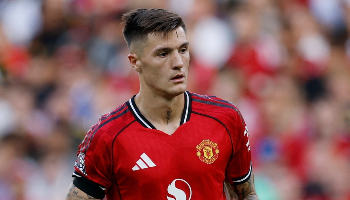 เบนจามิน เซสโก้ กองหน้า ยังได้รับความเชื่อมั่นจาก แมนยู แม้มีคำวิจารณ์