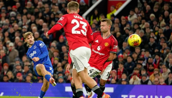 การวิเคราะห์ ปัญหาของ แมน ยูไนเต็ด ในการพ่ายแพ้ให้กับ เอฟเวอร์ตัน