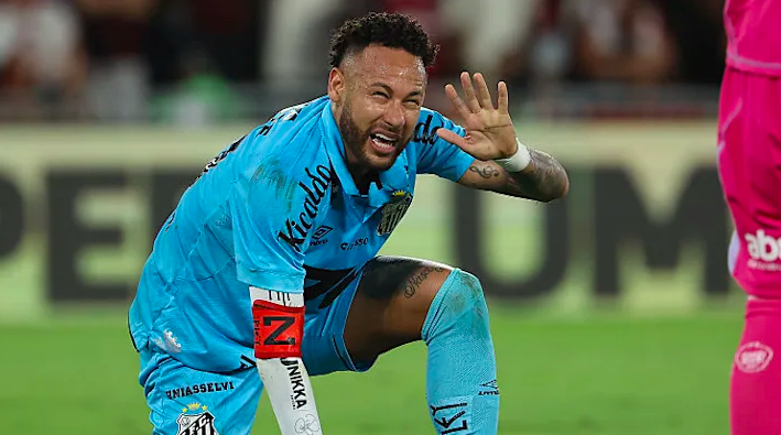 เนย์มาร์ เจ็บเข่าพักยาวถึงสิ้นปี 2025 เสี่ยงชวดฟุตบอลโลก 2026