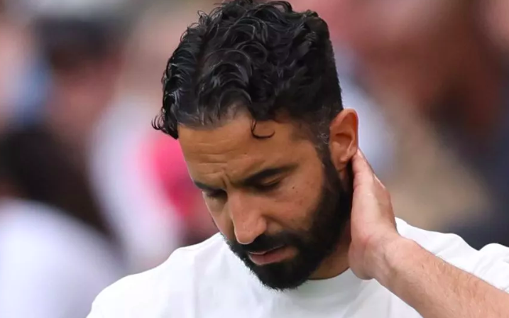 รูเบน อามูริม กุนซือผีแดง ยังไม่เป็นทีมลุ้นแชมป์ แม้ทุ่มเงินเปลี่ยนทั้งแนวรุก