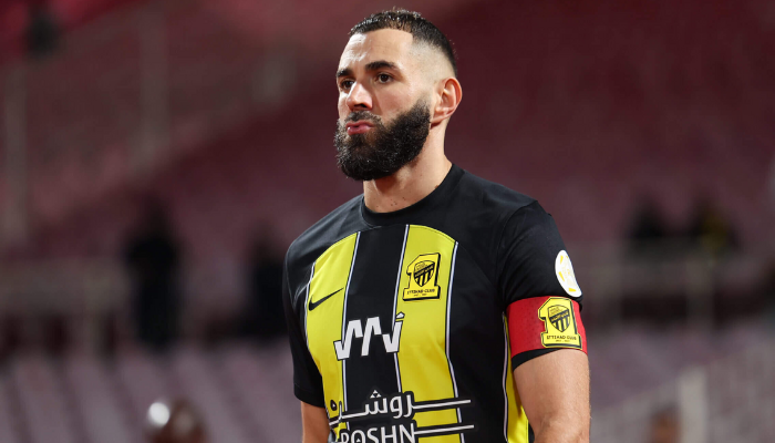 คริสเตียโน โรนัลโด้ คว้ารางวัล นักเตะยอดเยี่ยม 2025 ที่น่ากังขา