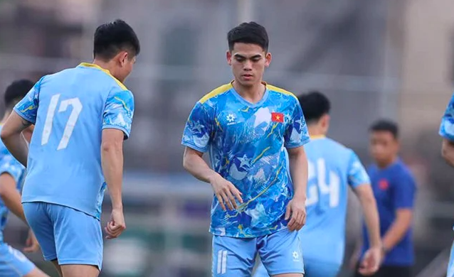  โปรแกรมแข่ง เวียดนาม U22 เปลี่ยนแผนกะทันหัน! ย้ายสนามหนีน้ำท่วมพร้อมศึกหนักกับมาเลเซีย