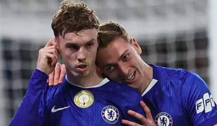 โคล พาลเมอร์ ทำเชลซีใจเสีย สัญญาณเตือนภัยจากอาการบาดเจ็บขาหนีบ