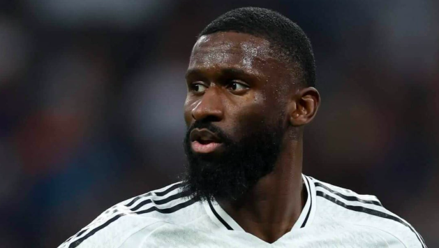 รูดิเกอร์ หมดค่า จาก “กำแพงเหล็ก” สู่ “ป้ายราคา 10 ล้าน”