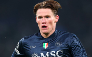 สกอตต์ แม็คโทมิเนย์ “เทพเจ้าคนใหม่” แห่งเนเปิลส์ กับฟอร์มสุดยอดที่หยุดไม่อยู่