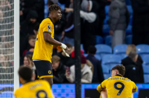 วูล์ฟแฮมป์ตัน ยอมจำนนหนีตกชั้น ปล่อย 2 สตาร์ดังแลกเงินเกือบ 40 ล้านปอนด์