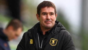 คลัฟ รับ แมนส์ฟิลด์เป็นรองอาร์เซน่อล แต่หวังปาฏิหาริย์เอฟเอ คัพ