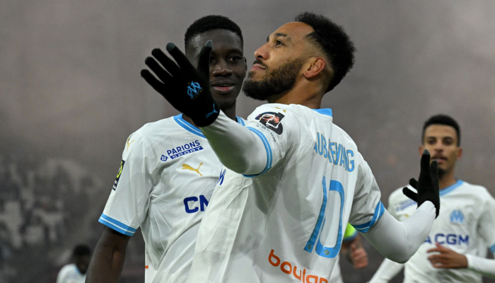 ปิแอร์‑เอเมอริก โอบาเมย็อง ยก เดมเบเล่ เก่งสุดที่เคยร่วมงาน