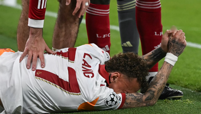 โนอา ลัง เจ็บหนัก นิ้วติดป้ายโฆษณา เกมพ่ายหงส์ 4-0