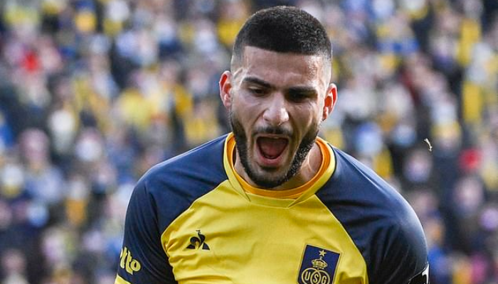 อุนดาฟ เบิ้ล! สตุ๊ตการ์ทถล่มเอาก์สบวร์ก 5-2 ขึ้นท็อป 3 ลุ้น UCL