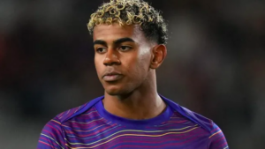 เหนือคำบรรยาย ! ลามีน ยามาล จารึกสถิติเลี้ยงบอลผ่านคู่แข่ง 14 ครั้งในนัดเดียว แม้บาร์ซาจะร่วงตกรอบโกปา เดล เรย์