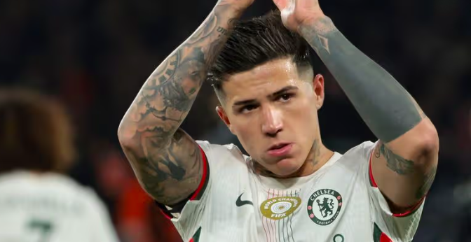 ดีลช็อกโลก! แมนซิตี้ เตรียมทุ่ม 150 ล้านยูโรคว้า “เอนโซ เฟร์นานเดซ” ปฏิรูปขุมพลังแดนกลางยุโรป