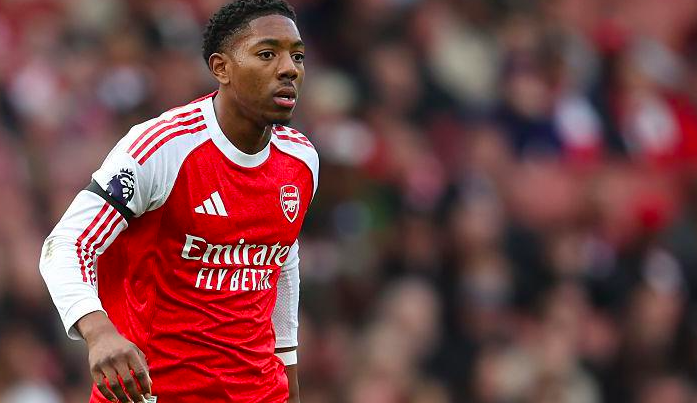 จาก "เพชรยอดมงกุฎ" สู่ "ส่วนเกิน" ในถิ่นเอมิเรตส์?